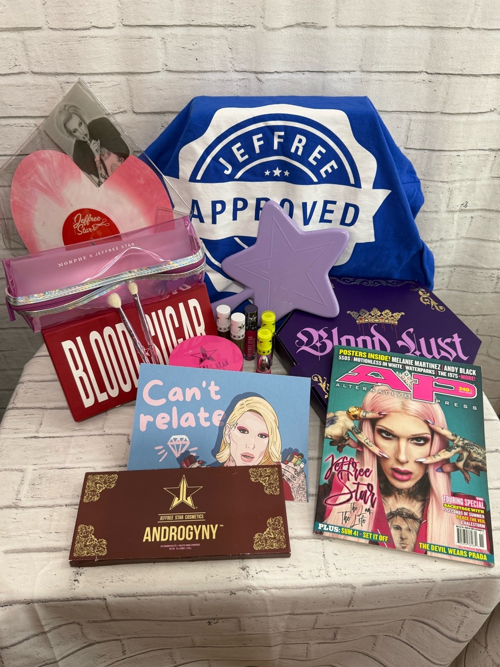 ULTIMATE Jeffree Star Collector’s Bundle, palettes, lipsticks, Morphe brushes